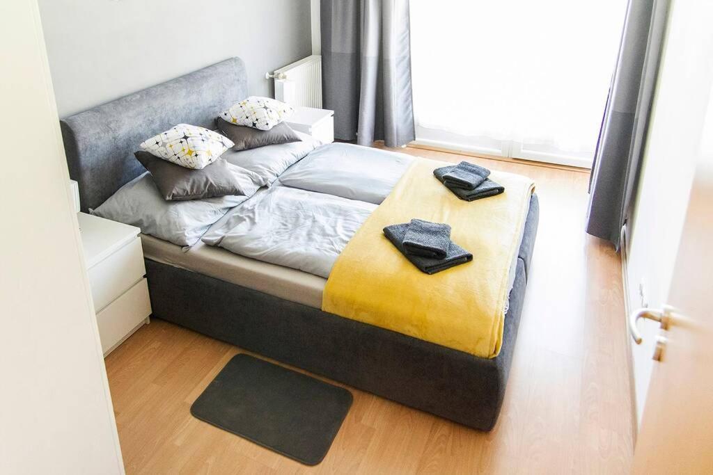 Vip Mini Resort,Private Parking & Balcony Budapest Luaran gambar